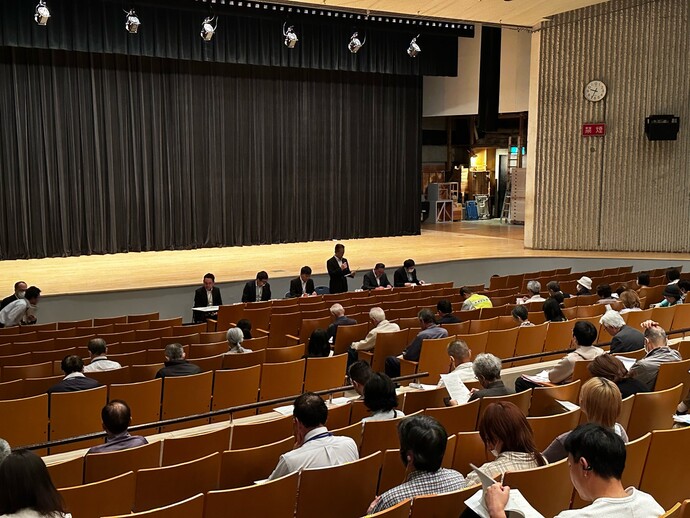 会議の風景の写真