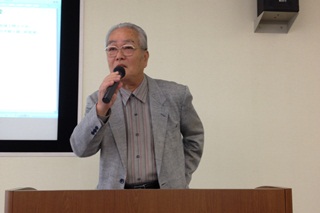 講演する松島会長