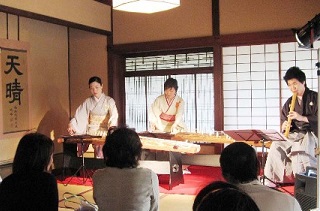 一茶双樹記念館でのコンサートの様子