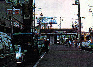 初石駅前の写真