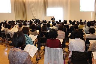 指導は流山市合唱連盟の唐沢昌伸さん