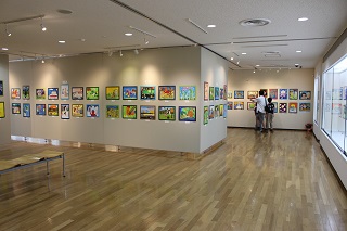 絵画作品を中心に270点超を展示