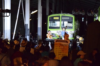 車両基地ライブの写真