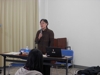 写真：講師の浅川さん