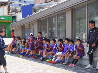 写真：木陰で小休憩