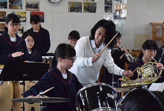 写真：指導の様子