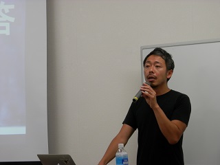 写真：講師の橋本博司さん