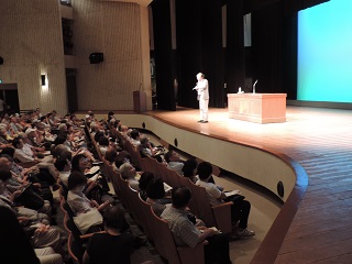 写真：講演の様子