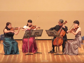 写真：演奏の様子