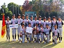 写真：優勝した東深井ボーイズの選手達