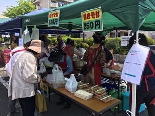 写真：食べるのコーナー