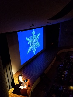 写真：講演会の様子