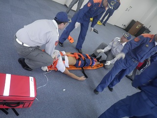 写真：救急事案想定訓練の様子