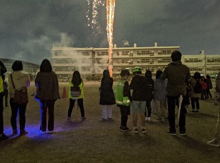 写真：打ち上げの様子