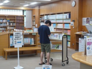 令和5年6月18日、森の図書館で「勉強しnight!春」が開催されました。