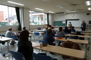 うさぎ雛手芸教室の様子