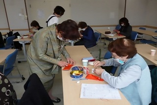 うさぎ雛手芸教室の様子