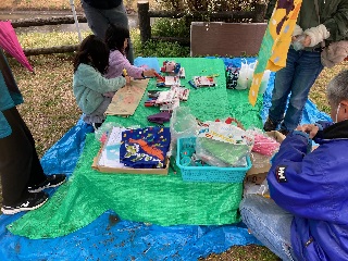 令和6年3月23日（土曜日）、運河水辺公園で「うんがいい！朝市＆桜まつり」が開催されました。