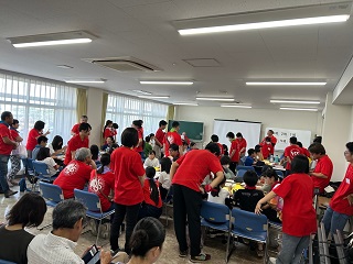 事後報告会の様子