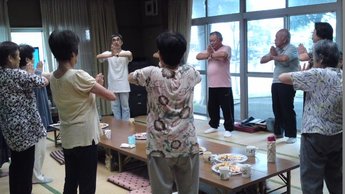 ストレッチの様子