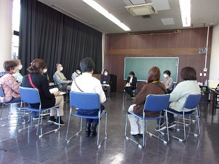 協働する市民体験会の説明会の様子
