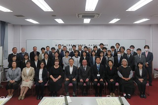 相談員集合写真