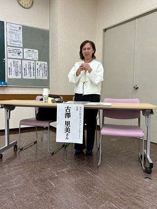 講師