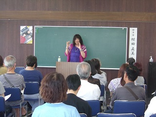 文学講座の様子