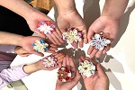 伝統工芸体験「つまみ細工でお花のクリップを作ろう！」講座