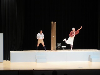 演劇の様子