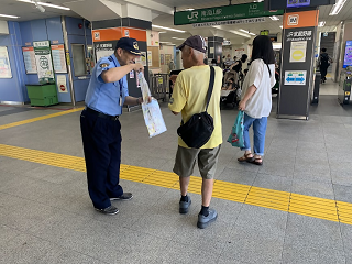 南流山駅ロータリー周辺街頭啓発