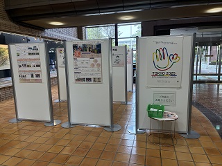 デフリンピックパネル展示