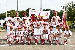 優勝したカージナルス