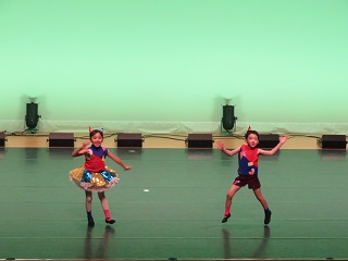 洋舞部発表の様子