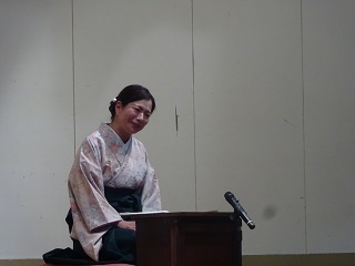 琴鶴さんによる実演