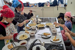 青少年相談員中央地区事業