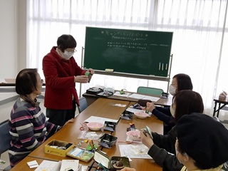 利根運河の鳥をモチーフにした鳥型キャンディーボックスポーチを作ろう