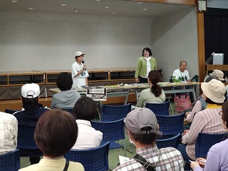 緑のカーテン（ゴーヤ）育て方講習会（北部公民館）