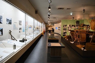 博物館3階展示室の改修後の写真