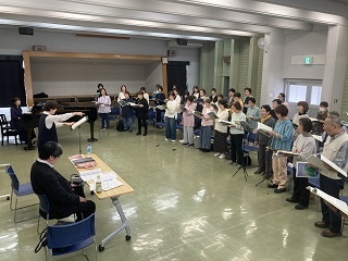 合唱連盟記念演奏会の合同練習の様子
