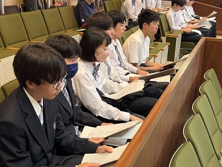 傍聴の様子4