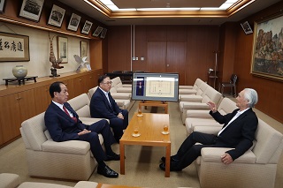 議長副議長との歓談の写真2