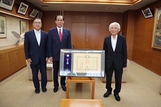 議長副議長との写真