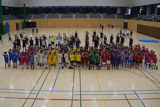 閉会式の集合写真