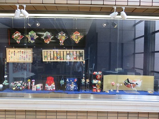 市内手工芸団体作品展開催の様子