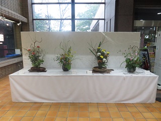 四季の花々展開催の様子
