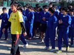 レイソルの澤昌克選手が東部中を訪問