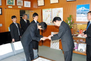 坪内さん