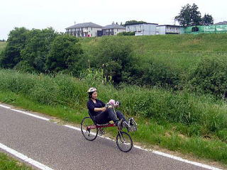 左岸ステージで行われた試乗会