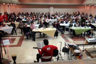 会場には150人の参加者が